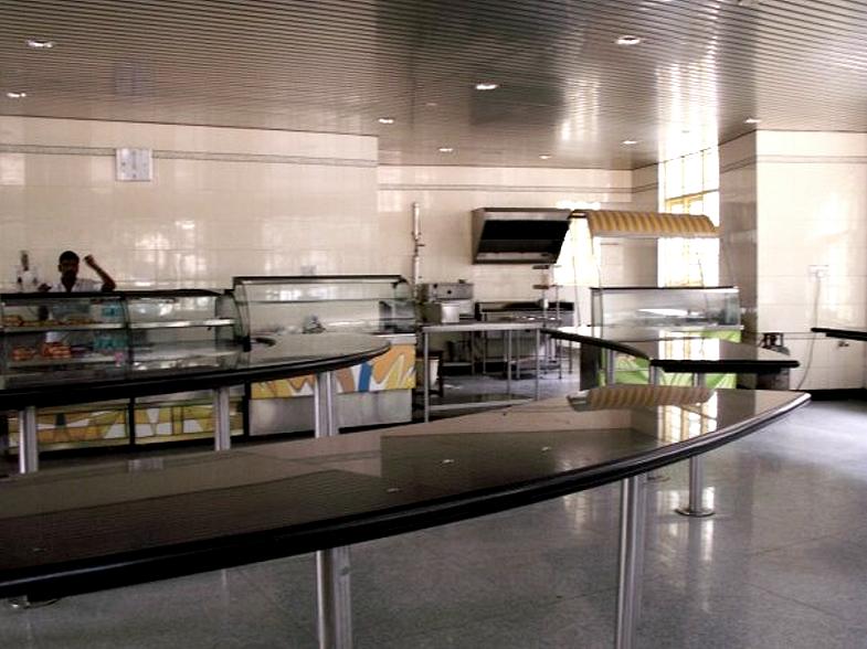 cafeteria_interior2